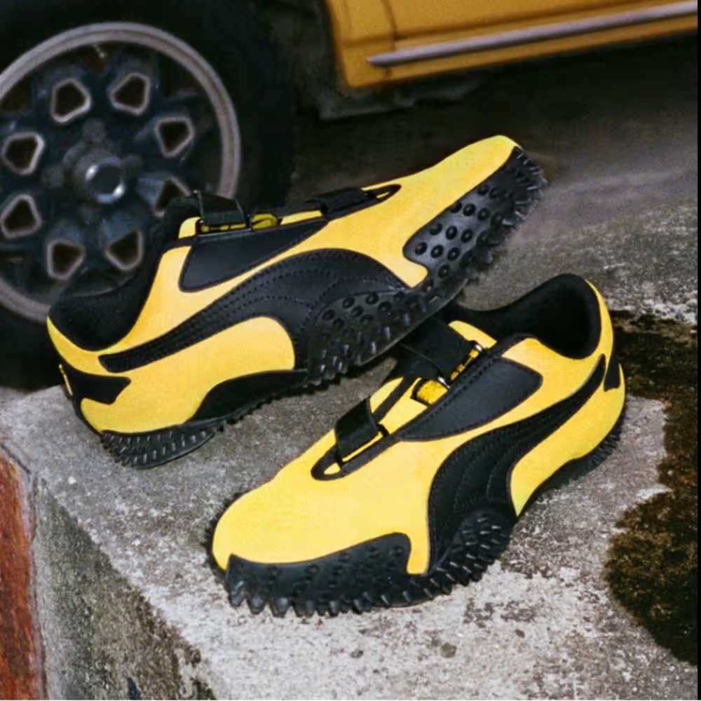 Black and Yellow Mostro OG Prime Pumas